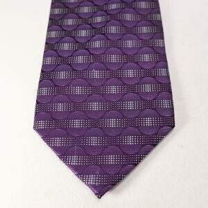 Giorgio Bissoni for Valentino Tie Mens 59 in Silk Purple LIlac Geometric Wide